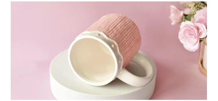 Grosse Keramik Kaffeetasse – Korean Design – Rosa oder Rot