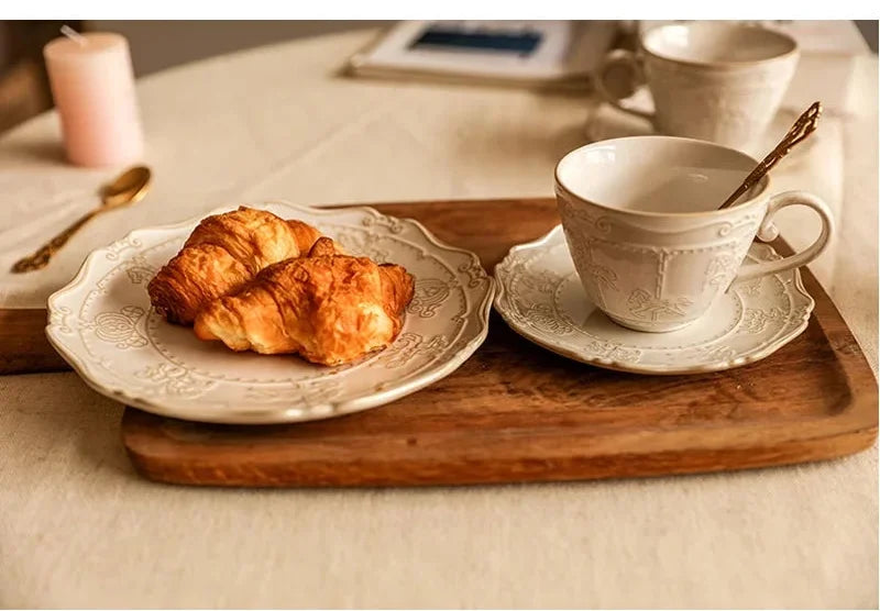 Keramik Geschirrset – Handgefertigt, Off White