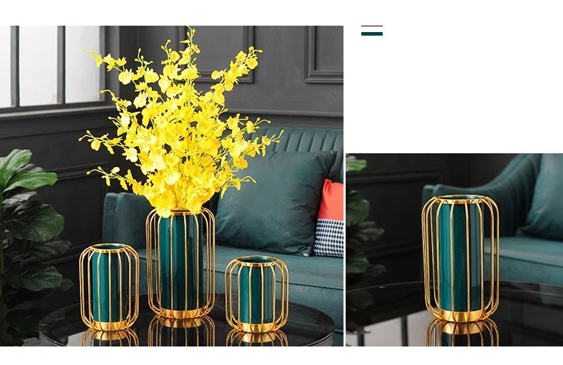 Keramikvase – Modernes Metallgestell – Wohnzimmereinrichtung