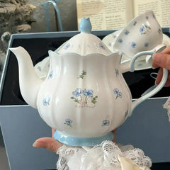 Tee-Set - Französisches Mädchen - Keramik für Nachmittagstee