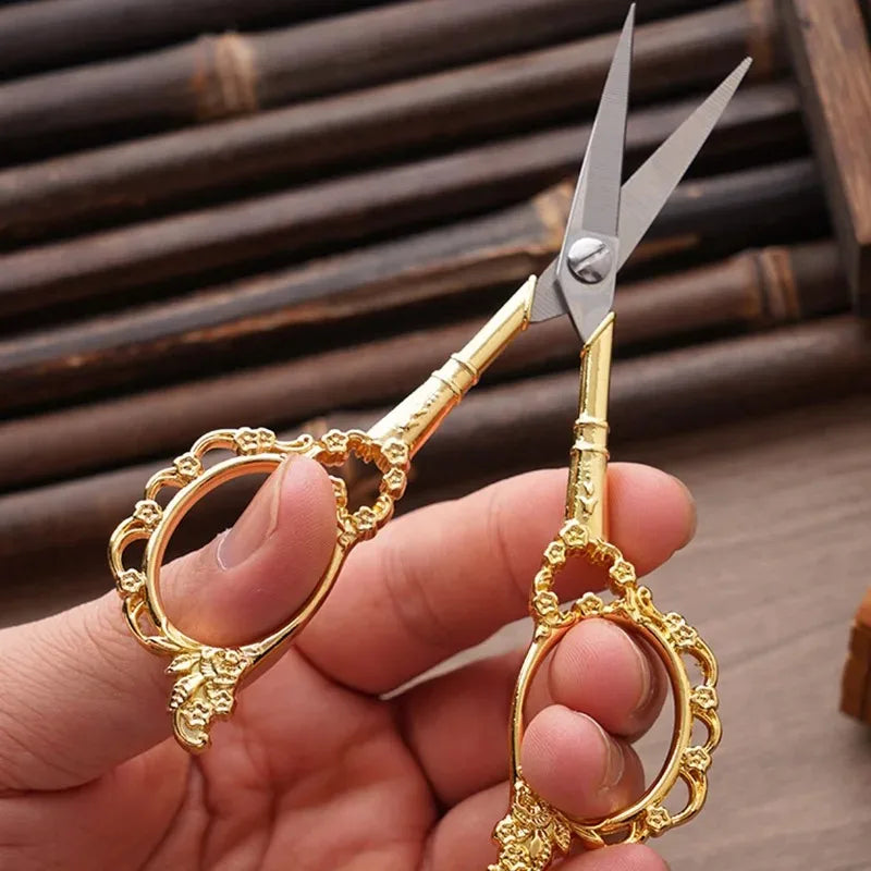 Vintage Schere – Edelstahl Design – 11.4 cm