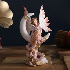 Engel-Figur – Moderne Kunst aus Harz für Zuhause