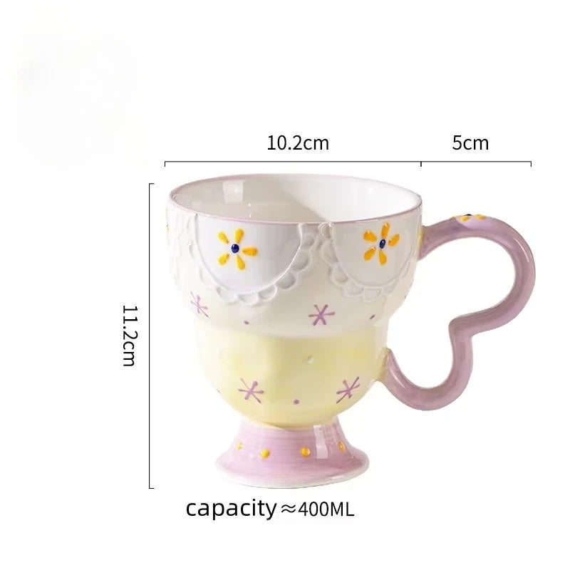 Niedliche Keramiktasse – Handbemaltes Relief – 400ml