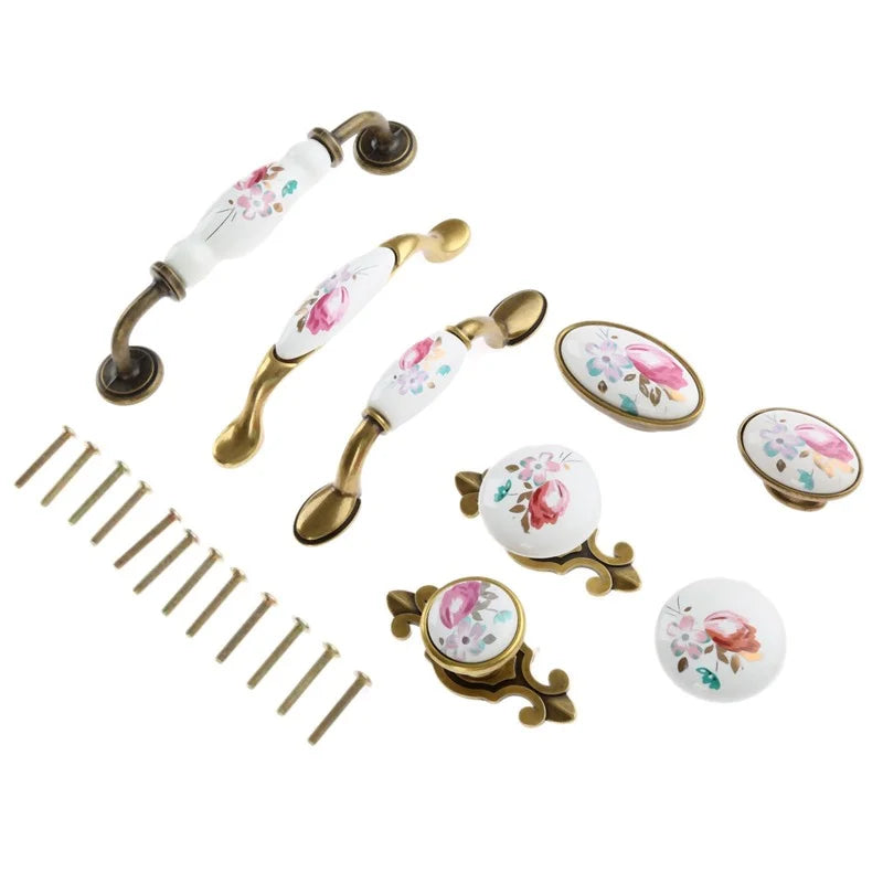 Vintage Keramik Möbelknöpfe – Blumenmuster für Schränke