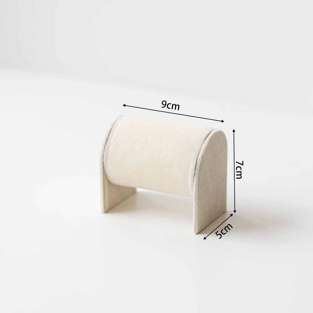 Schmuck Display – Vintage Samt – Halsketten Vitrine