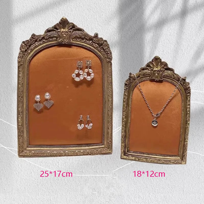 Schmuckständer – Retro-Samt-Design – Verschiedene Farben