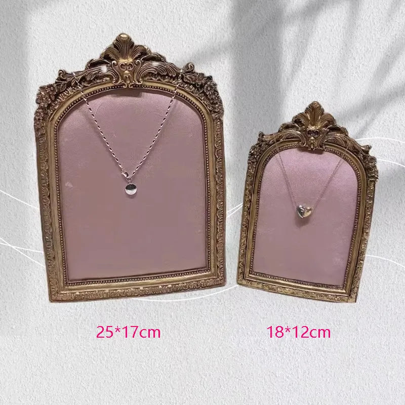 Schmuckständer – Retro-Samt-Design – Verschiedene Farben