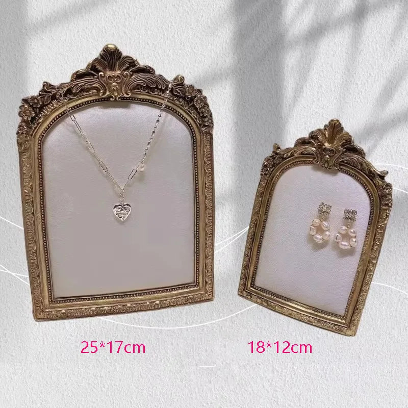 Schmuckständer – Retro-Samt-Design – Verschiedene Farben