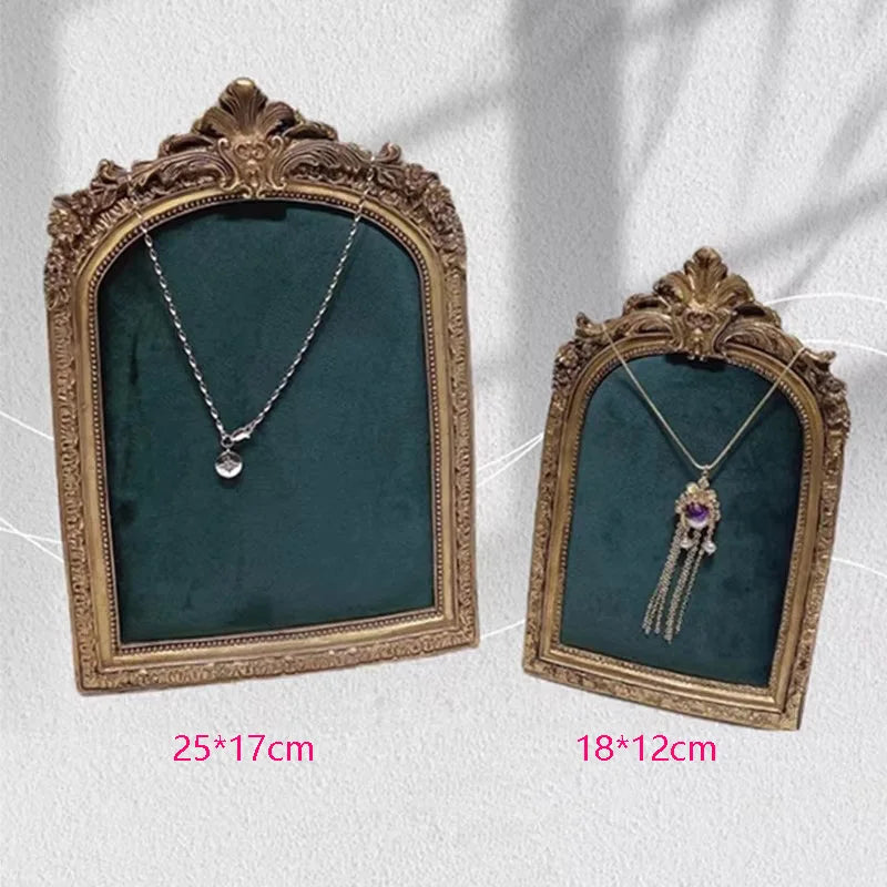 Schmuckständer – Retro-Samt-Design – Verschiedene Farben