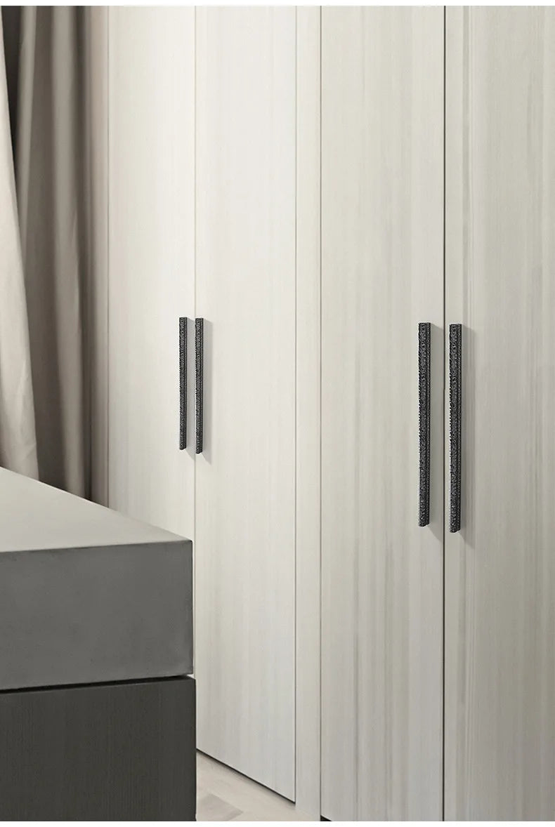 Schrankgriff – Modern Zinklegierung – Verschiedene Grössen