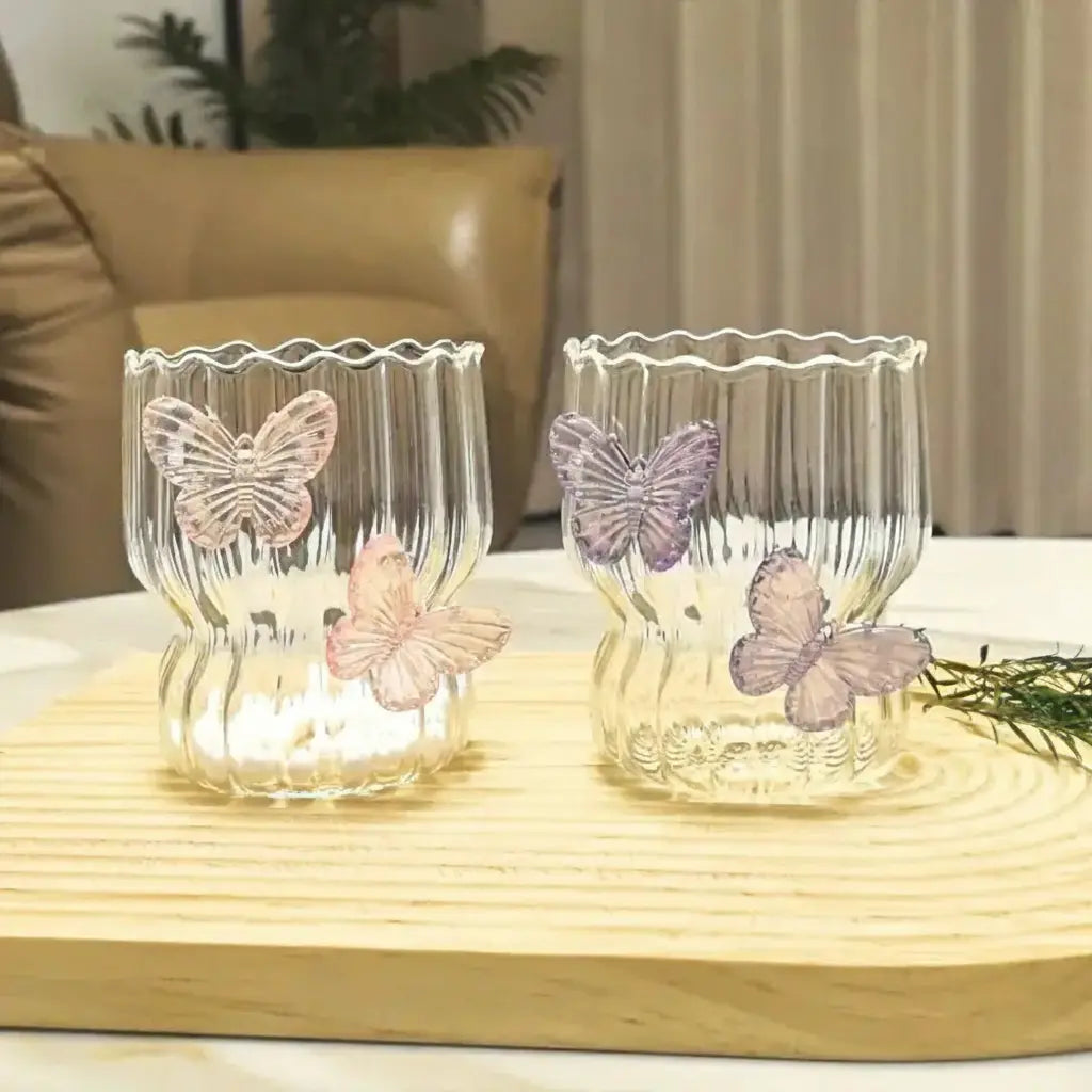 Glas Kaffeetasse – Elegantes 3D Schmetterlingsdesign