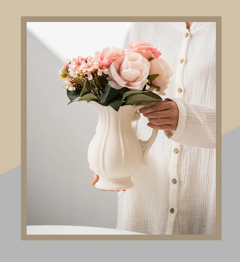 Nordische Keramikvase – Modernes Weiss Porzellan Kunst