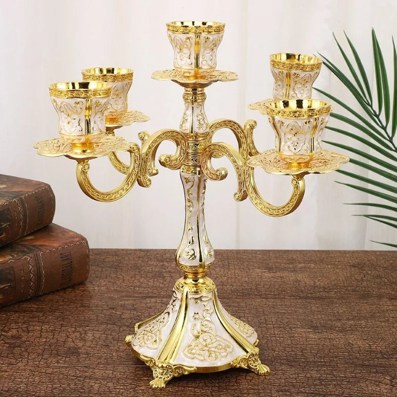 Metall-Kerzenhalter – Nordisch Elegant – Schwarz & Gold Design