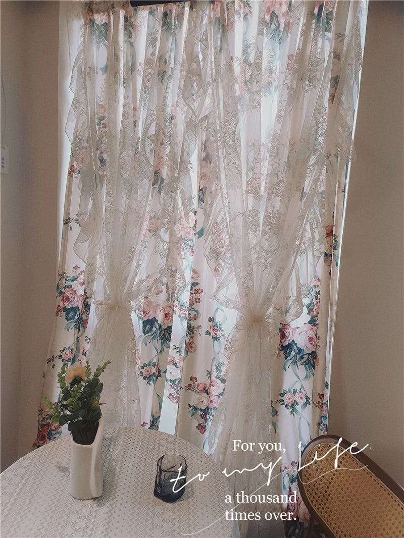 Blumenvorhänge – Romantisches Spitzendesign – 140x130cm Erkerfenster