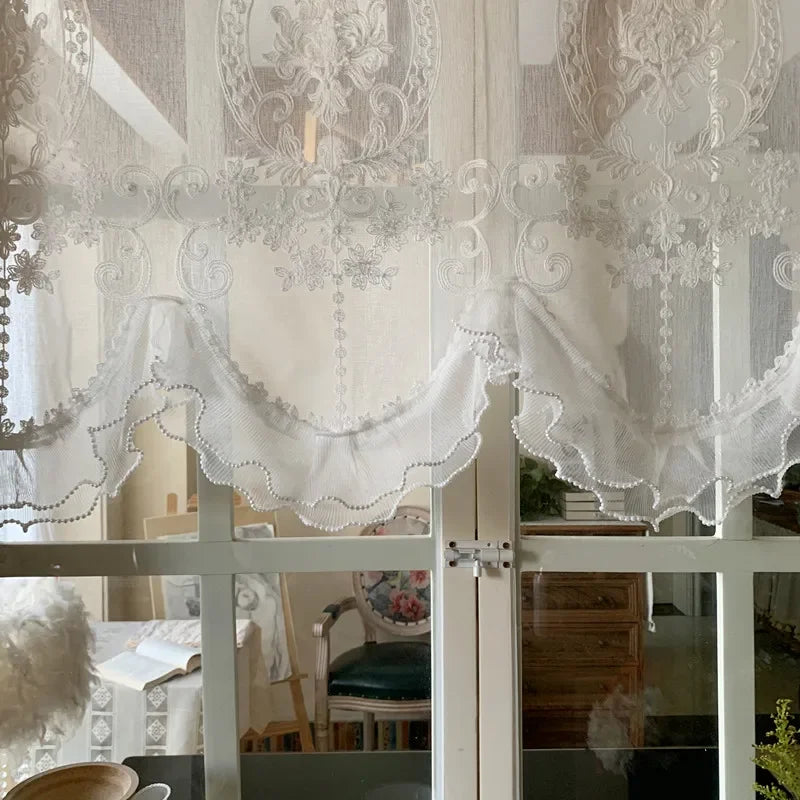Romantische Weisse Tüll-Vorhänge – Bestickte Spitze – 170x65cm