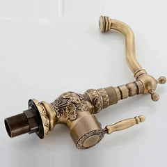 Luxus Waschtischarmatur – Antik Messing Design