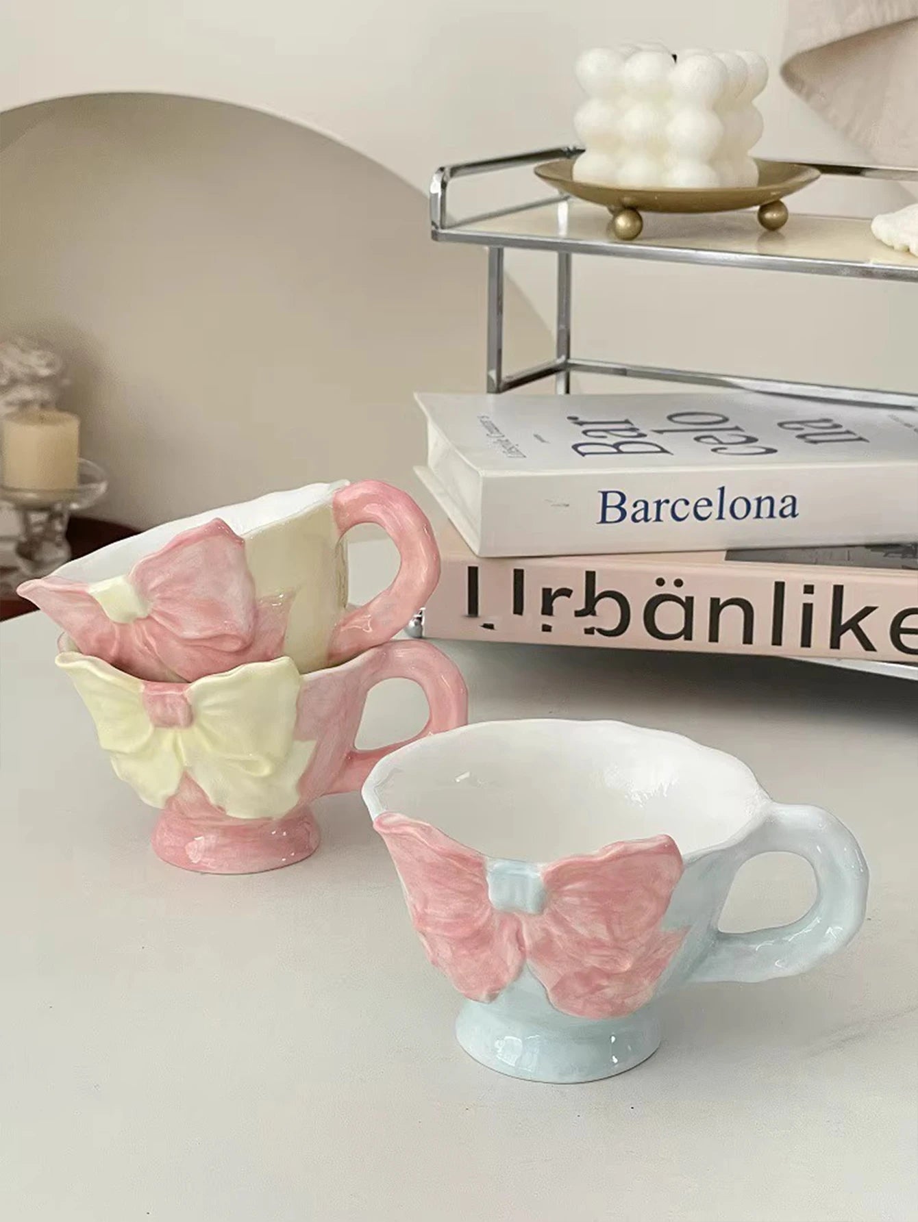 Keramik Kaffeetasse – Handbemaltes Schleifen-Design – 180ml