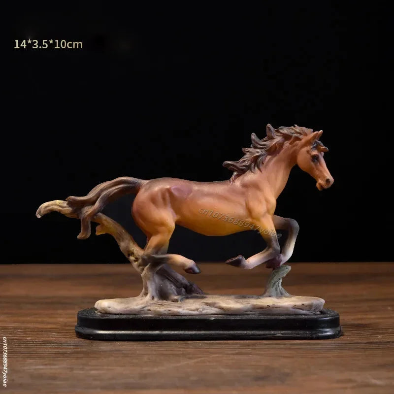 Sammlerstück Pferdefigur – Resin Volkkunst – Wohnaccessoire