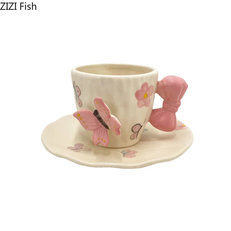 Keramik Kaffeetasse – Schleifendesign – 200ml