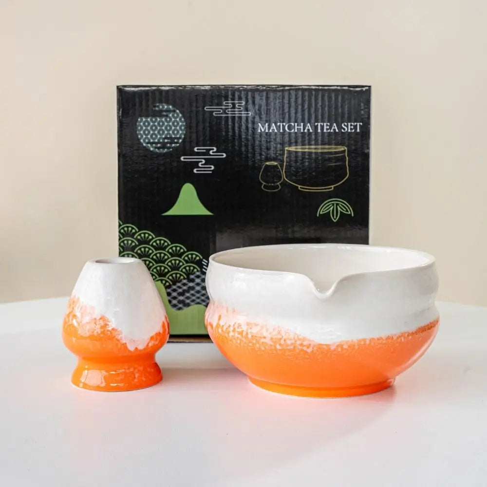 Keramik Matcha Schale – Handgefertigtes Design mit Ausguss