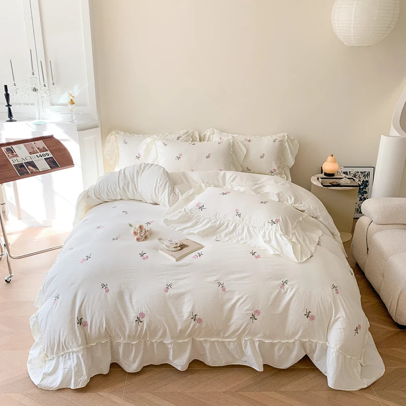 Luxus Bettwäsche Set – Besticktes Polyester – Verschiedene Grössen