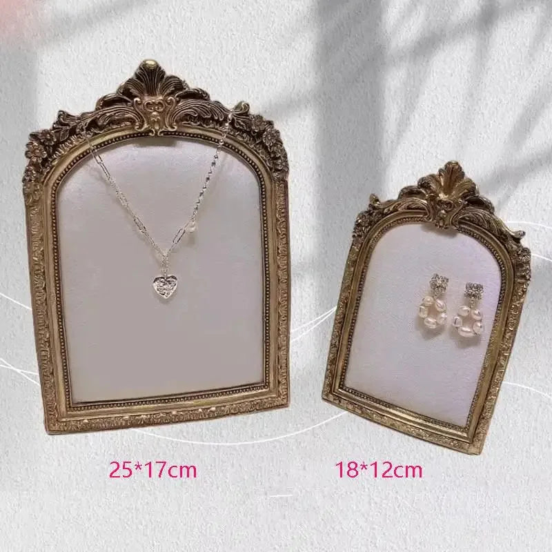 Schmuckständer – Retro-Samt-Design – Verschiedene Farben