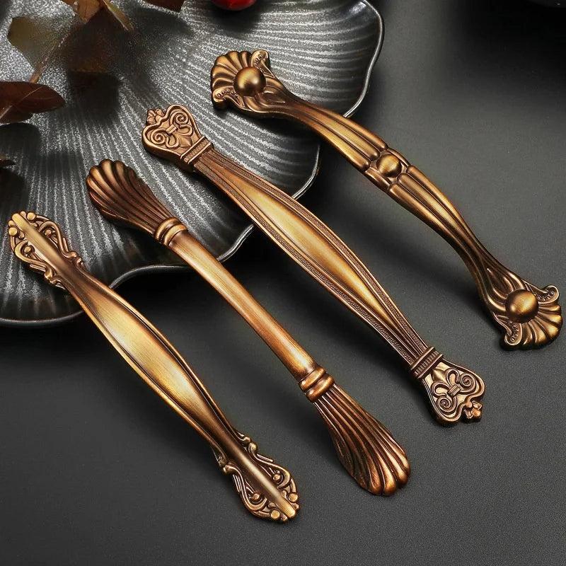 Vintage Messinggriffe – Zinklegierung – 128mm