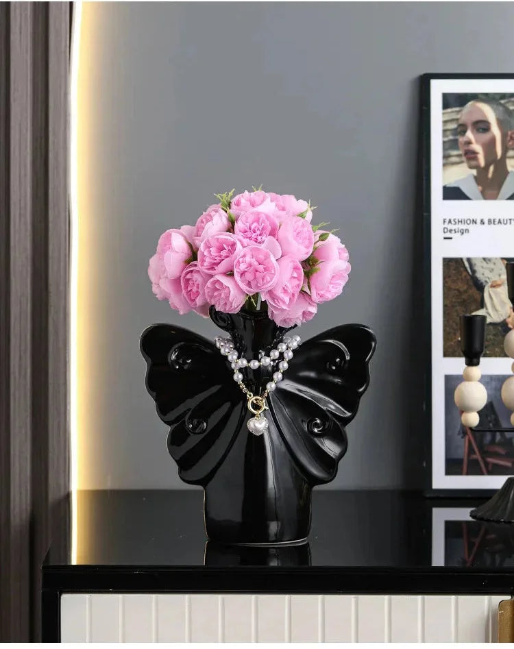 Keramik Schmetterlingsvase – Leichtes Luxusornament fürs Wohnzimmer