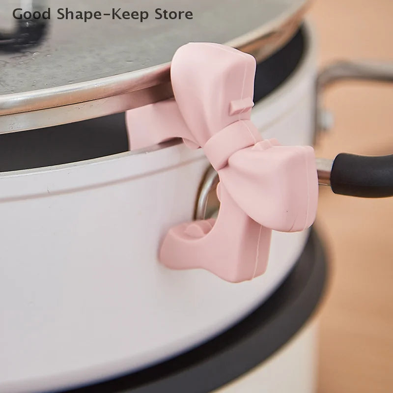 Silikon Utensilienhalter – Schleifendesign – Rutschfest & Hitzebeständig