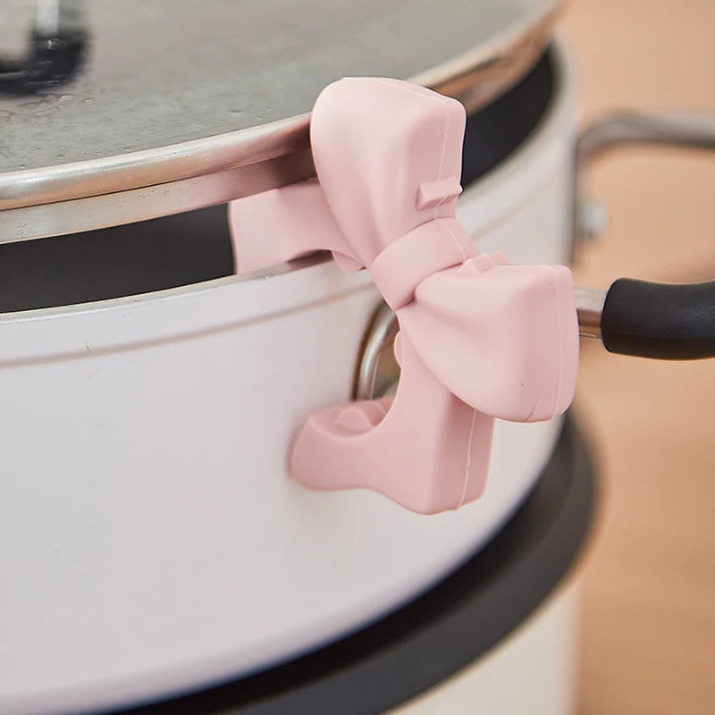 Silikon Utensilienhalter – Schleifendesign – Rutschfest & Hitzebeständig