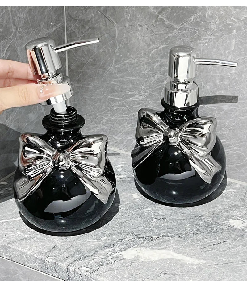 Spender im Bogen-Stil – Keramik-Design – Badezimmer