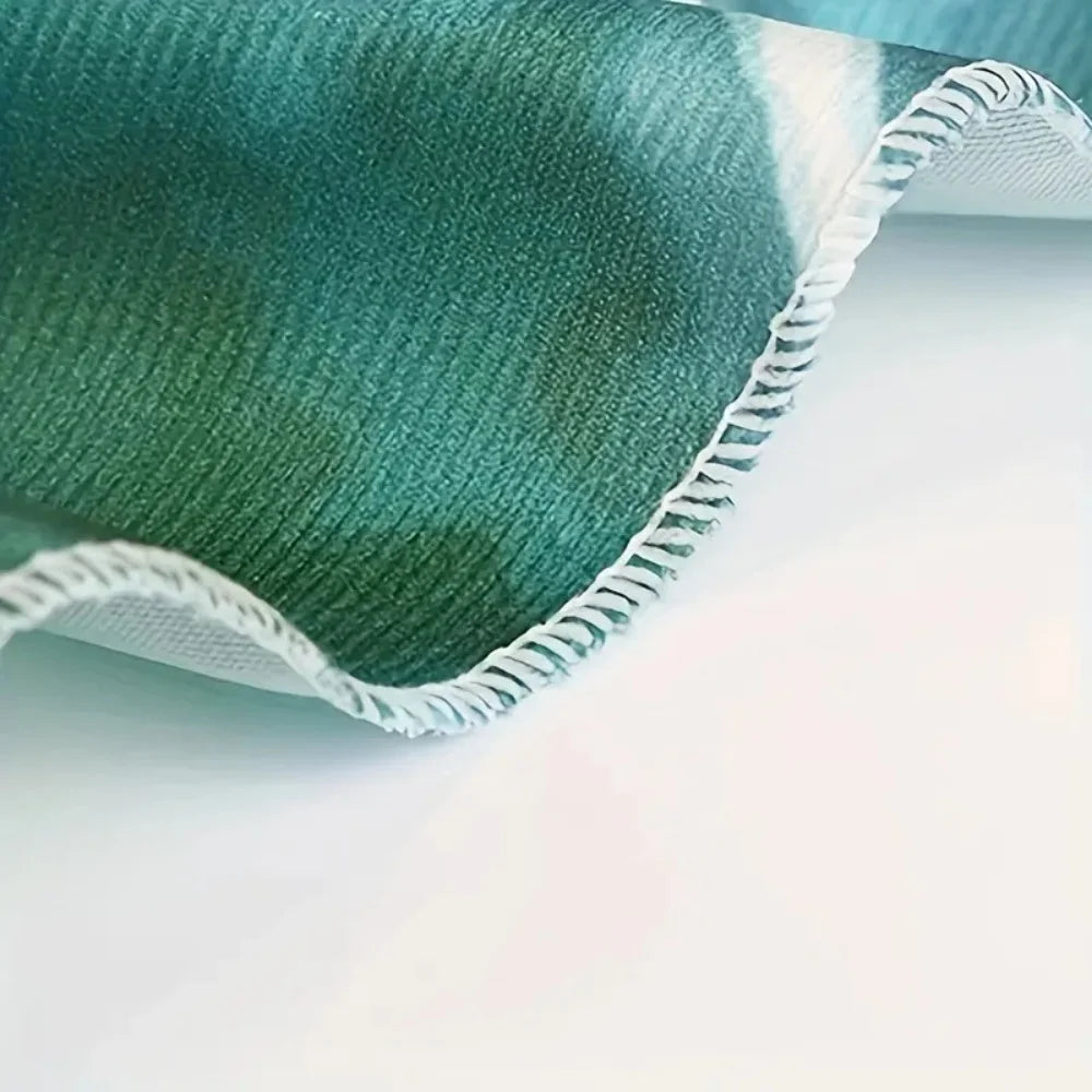 modernes schnelltrocknendes Strandtuch aus Baumwolle in Blau mit lebendigem Druckmuster, Grösse: 70x140 cm