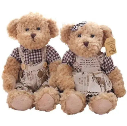 Teddybären-Paar – Weicher Plüsch mit Kleidung – 26 cm Set