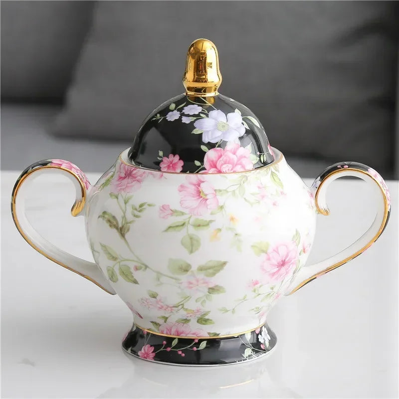 Teeset aus Bone China – Pastoralblume – Vielseitig