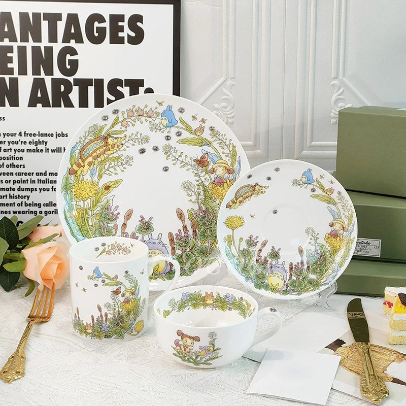 Totoro Tafelgeschirr Set – Niedliches Design – Geschenkbox