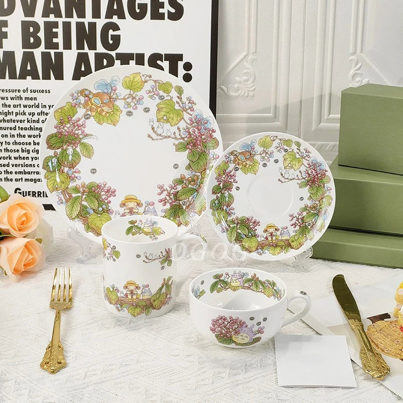 Totoro Tafelgeschirr Set – Niedliches Design – Geschenkbox