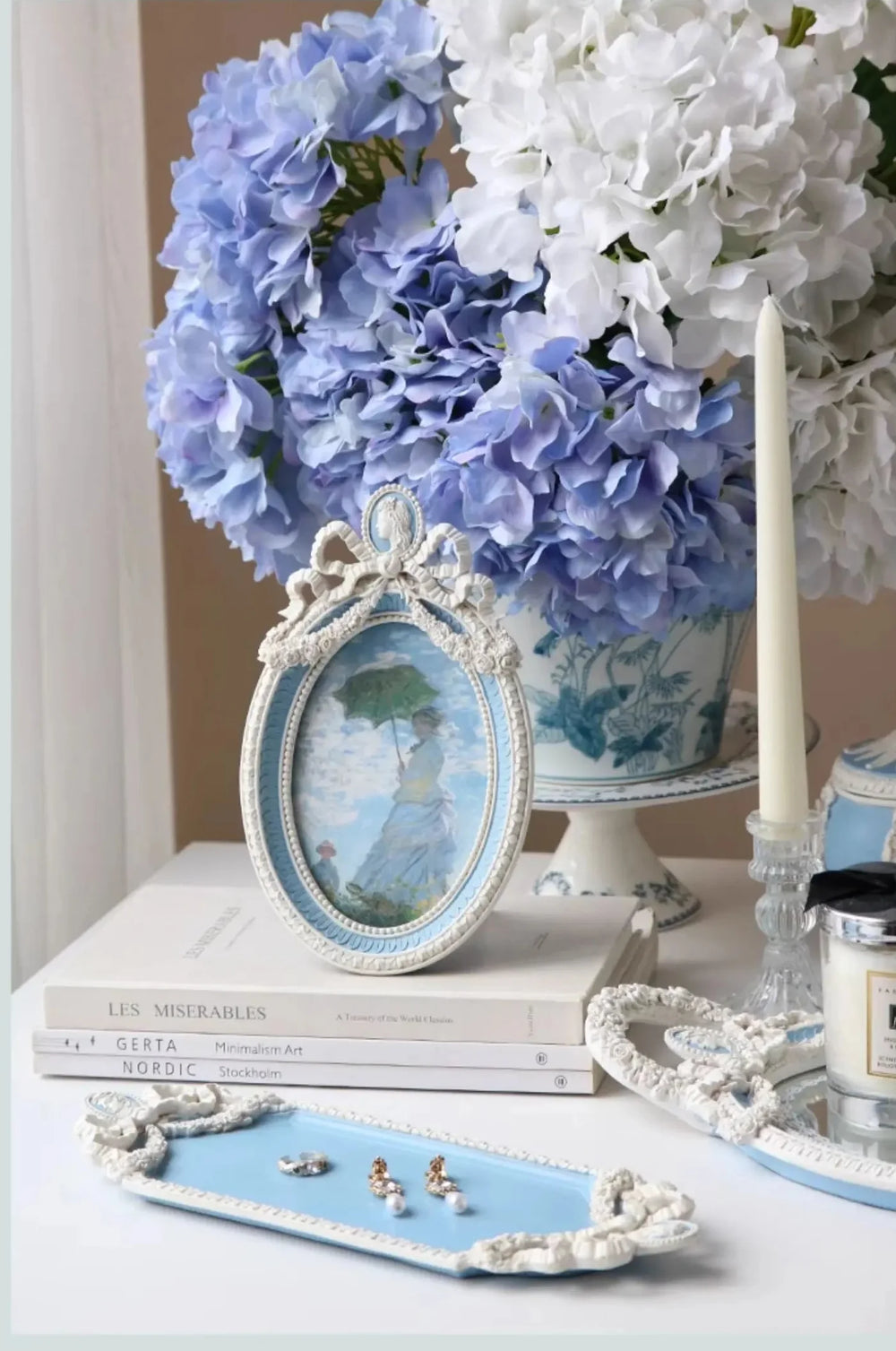 Weisser vintage Bilderrahmen im Rokoko Stil aus Harz, 6 Zoll