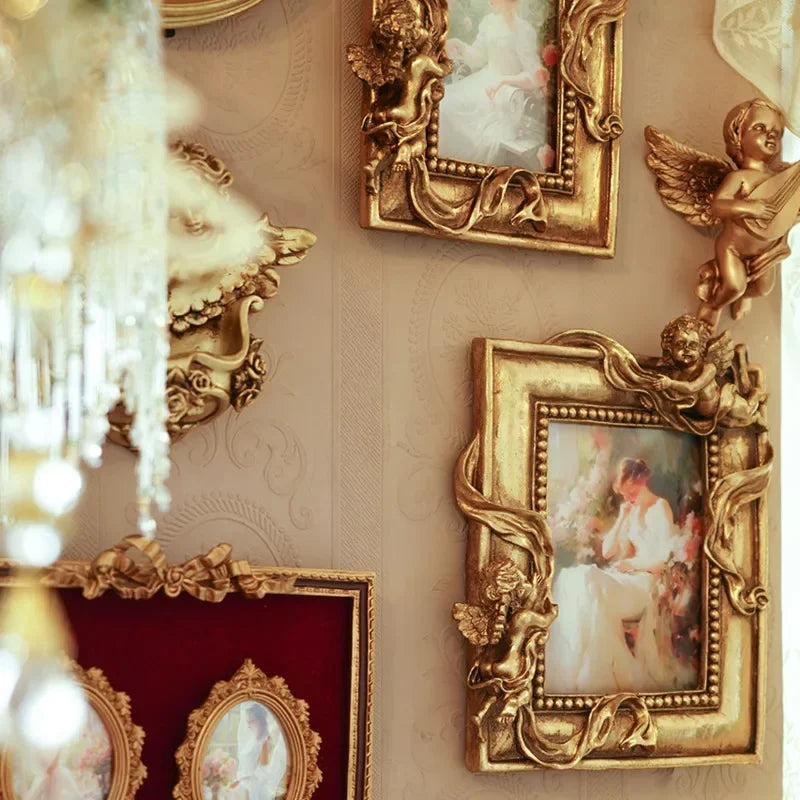 Vintage Engel Rahmen – Roter Samt Harz Design