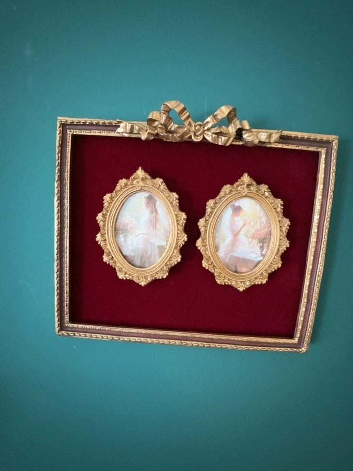 Vintage Engel Rahmen – Roter Samt Harz Design