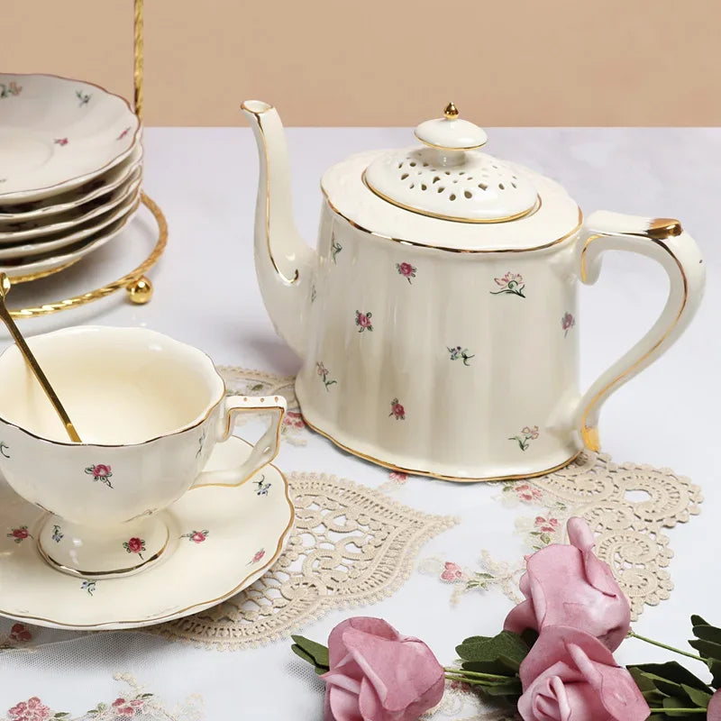 Vintage Kaffeeset – Feinporzellan – Nachmittagsgenuss
