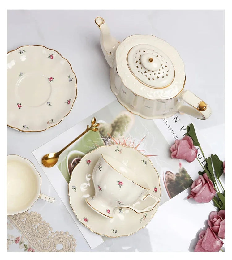 Vintage Kaffeeset – Feinporzellan – Nachmittagsgenuss