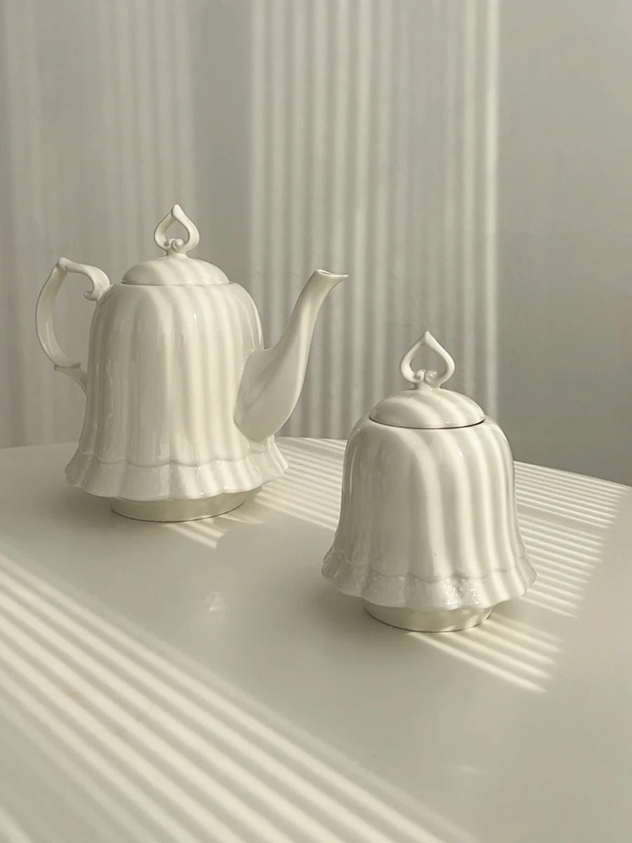 Vintage Keramik Kaffeeset – Handgepresstes Porzellan