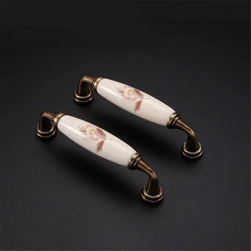 Vintage Keramik Möbelknopf – Ländlicher Stil