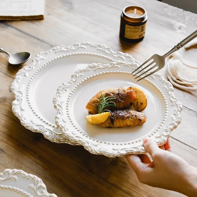 Vintage Keramikgeschirr – Reliefdesign – Verschiedene Grössen