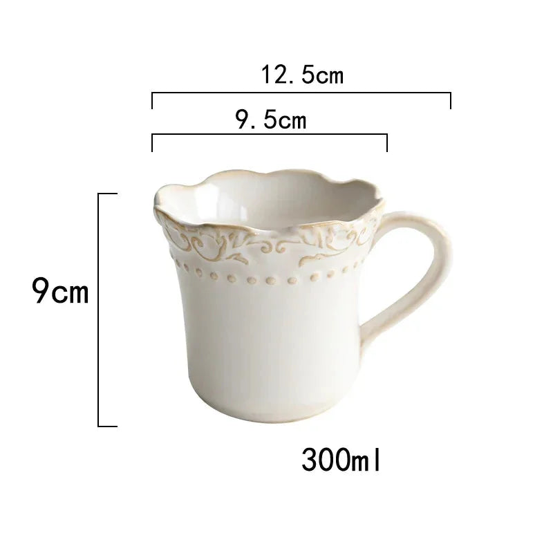 Vintage Keramikgeschirr – Reliefdesign – Verschiedene Grössen