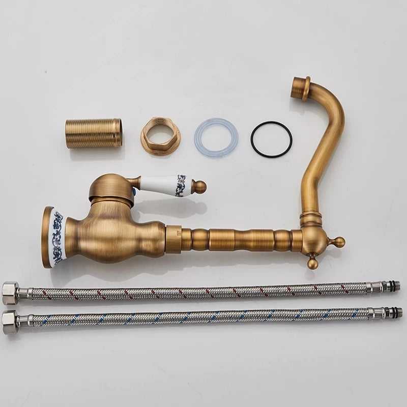 Vintage Messing-Wasserhahn mit 360° drehbarem Auslauf und polierter Bronzeoberfläche in antikem Design für die Küche