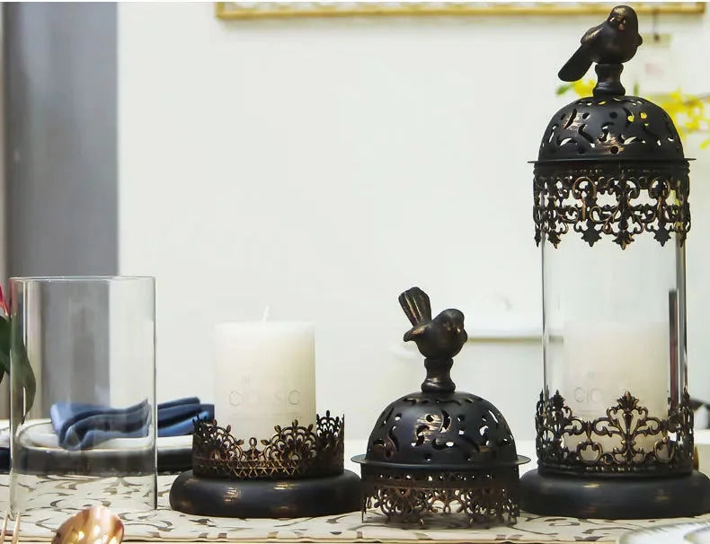 Vintage Metall Teelichthalter – Kreatives Domdesign