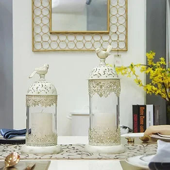 Vintage Metall Teelichthalter – Kreatives Domdesign