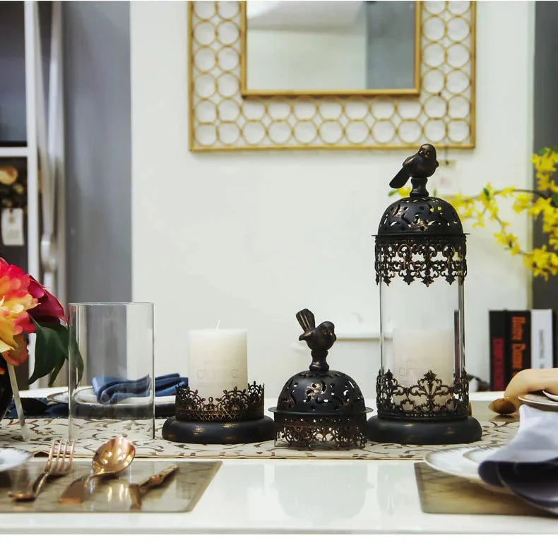 Vintage Metall Teelichthalter – Kreatives Domdesign