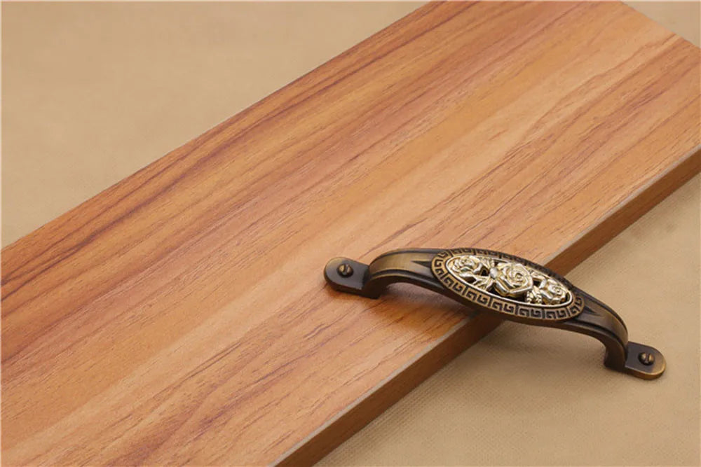 Vintage Zinklegierungsgriff – Rosen-Design 58mm/96mm/128mm